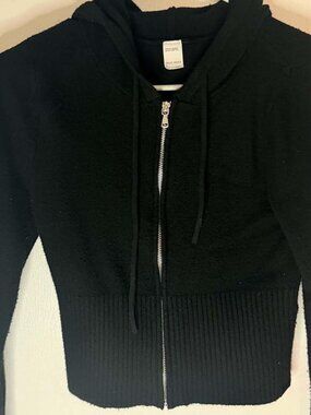 Gilly Hicks black zip hoodie L